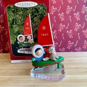 Hallmark Keepsake Ornament * Frosty Friends * 1997